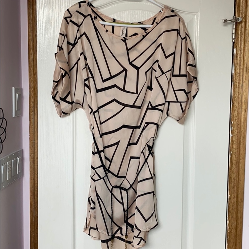 Nude Geometric Pattern Tunic